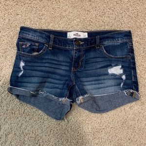 Hollister Jean Shorts size 5 waist 27